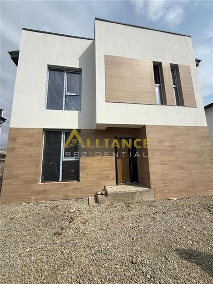Vila individuala 5 camere ~ 3 bai ~  Teren 300 mp - 2