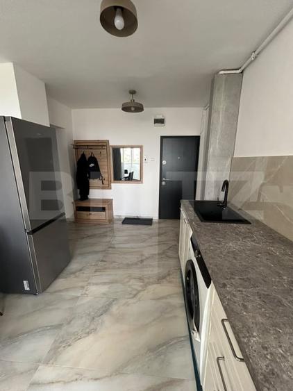 Apartament cu 2 camere semidecomandat, mobilat în Mărăști