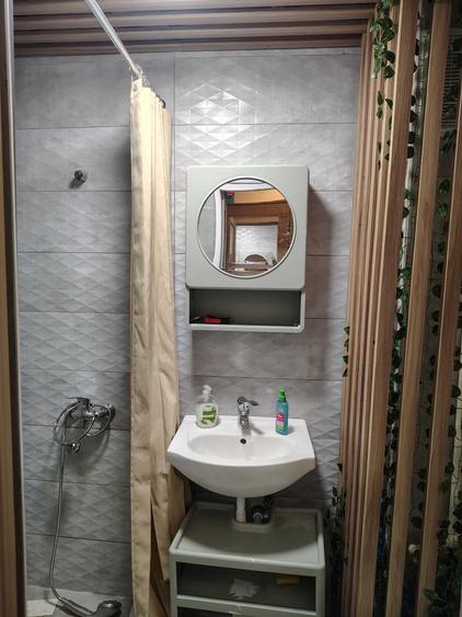 Apartament cu 3 camere semidecomandat în Gheorgheni