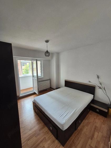 Apartament cu 2 camere decomandat în Calea Severinului