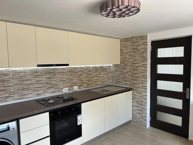 Casă cu Teren 1200 Mp în Central