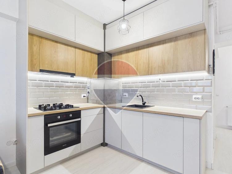 Apartament cu 3 camere decomandat în Obor