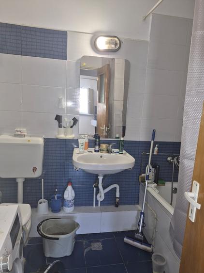Apartament cu 2 camere decomandat în Tineretului