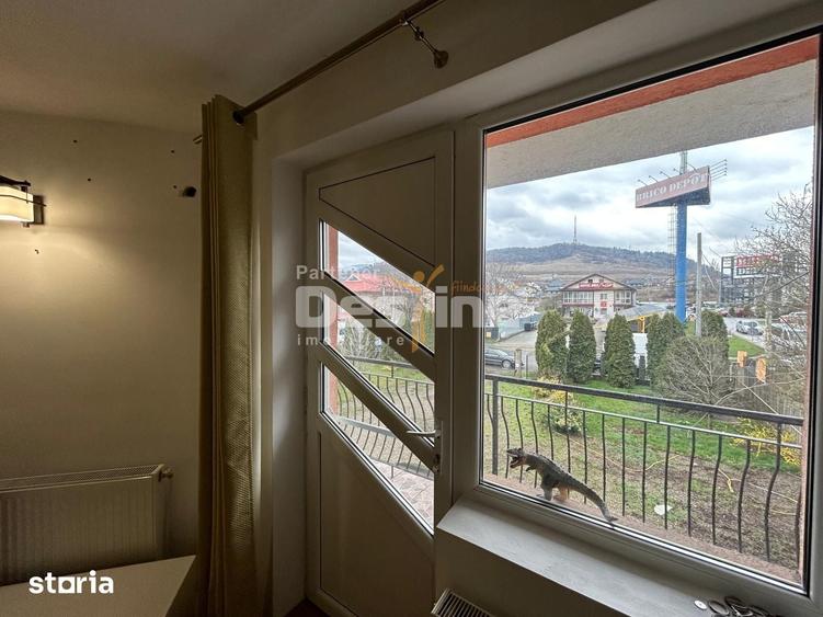 Vila pretabila Pensiune/Cresa/Azil Fermelor 300mp 415.000 - 8
