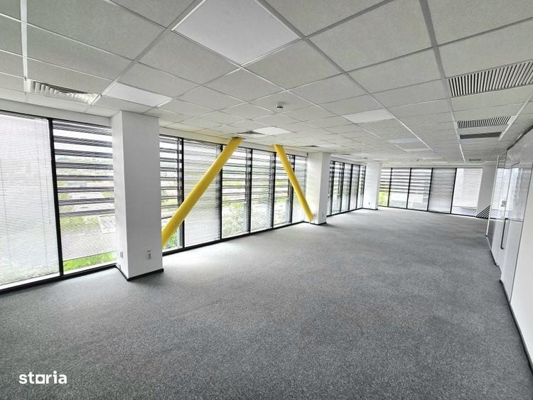 Spațiu comercial, de 300 mp, în Alexandru cel Bun