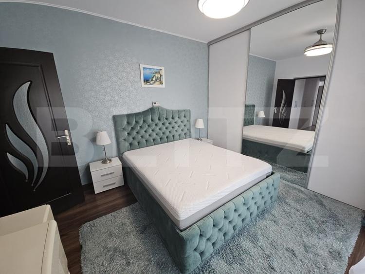 Apartament cu 2 camere semidecomandat, mobilat în Bucium