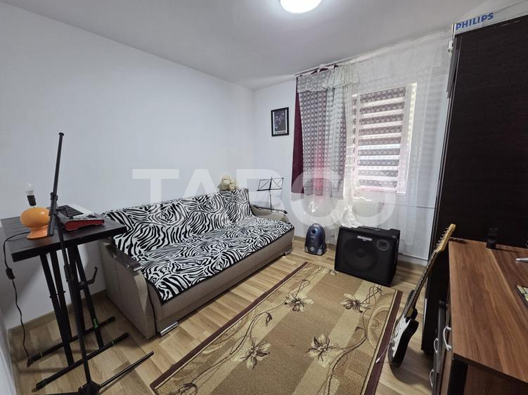 Apartament cu 2 camere decomandat, mobilat în Făgăraș
