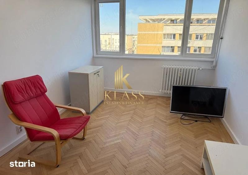 Apartament cu 3 camere decomandat în Iancului