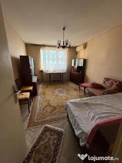 Apartament decomandat, 47,20 mp, zona Pia?a Garii - 2