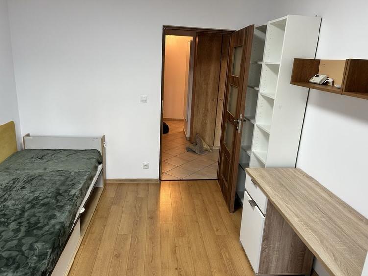 Inchiriez apartament 3 camere Pacurari - 8
