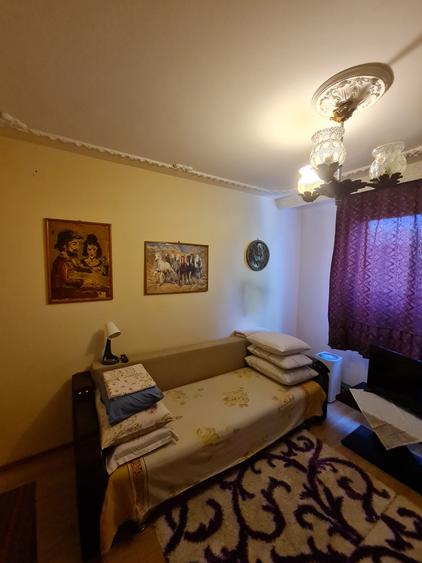 AP. 3 CAM. DEC., CENTRALA PROPRIE, BLOC '84 - 5