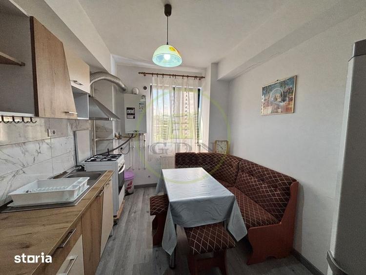 Apartament cu 2 camere decomandat, mobilat în Romanești