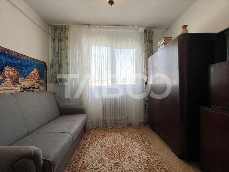 Apartament cu 2 camere semidecomandat, mobilat în Mănăștur