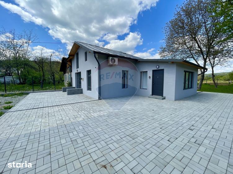 Casă cu 4 camere cu Teren 1397 Mp în Vărbila