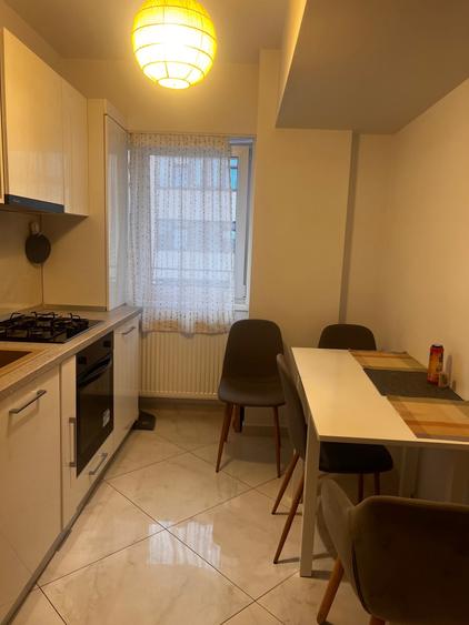 Apartament cu 2 camere decomandat în Valea Lupului