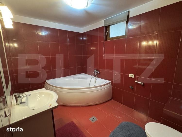 Casă cu 4 camere decomandat cu Teren 166 Mp în Central