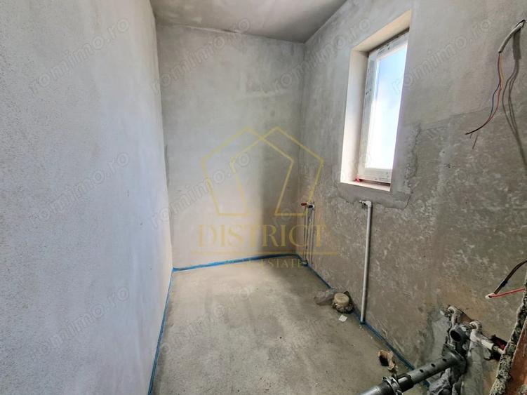 Casă cu 3 camere cu Teren 510 Mp în Ghiroda