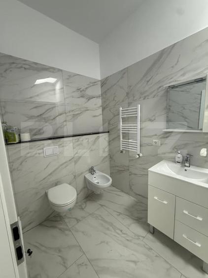 Apartament cu 3 camere decomandat, mobilat în Nord-Vest