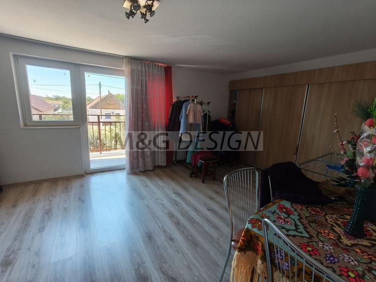 Casă individuală cu 7 camere cu Canalizare în Biled