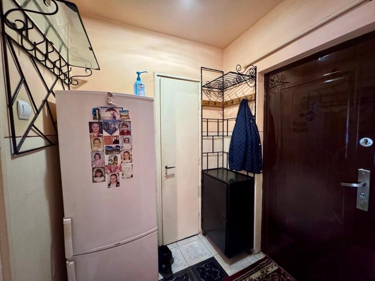 Apartament cu 3 camere semidecomandat, mobilat în Mănăștur