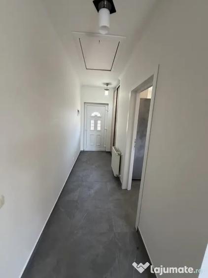 Casă cu 3 camere cu Teren 400 Mp în Domnești