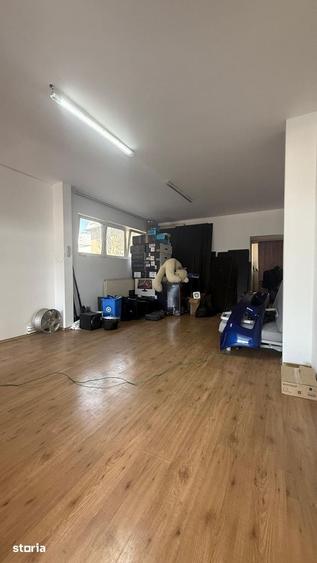 Casă cu Teren 120 Mp în Moșilor