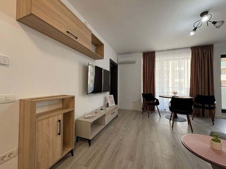 Apartament cu 2 camere semidecomandat, mobilat în Drumul Taberei
