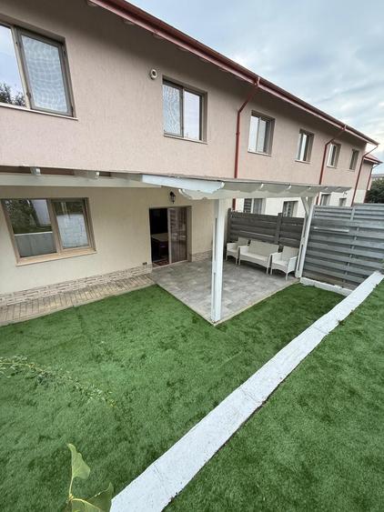 Apartament cu 3 camere semidecomandat în Valea Lupului