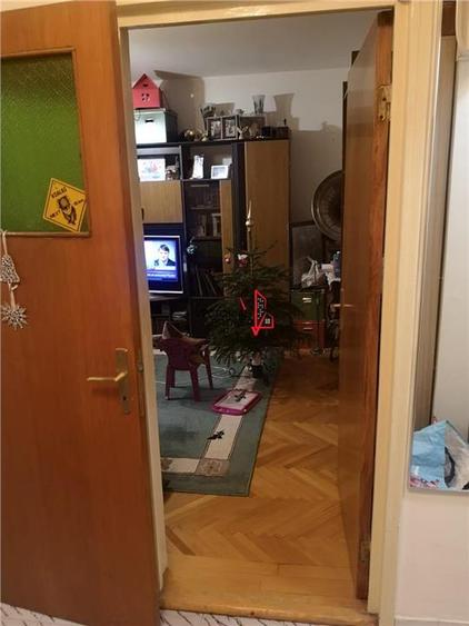 Apartament cu 3 camere decomandat, mobilat în Basarabia