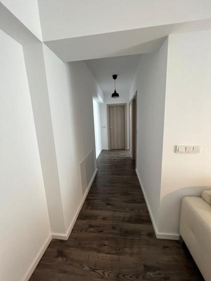 Apartament cu 3 camere decomandat în Pipera