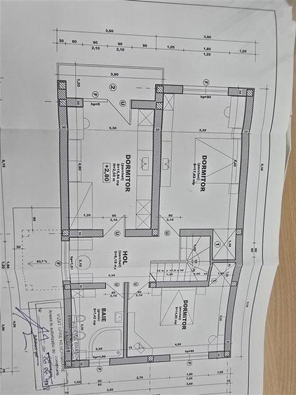 Casă individuală cu 12 camere cu Canalizare în Central