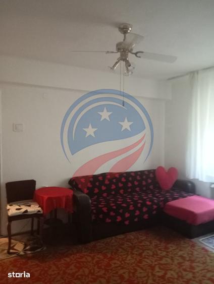 Apartament cu 2 camere semidecomandat, mobilat în Ultracentral