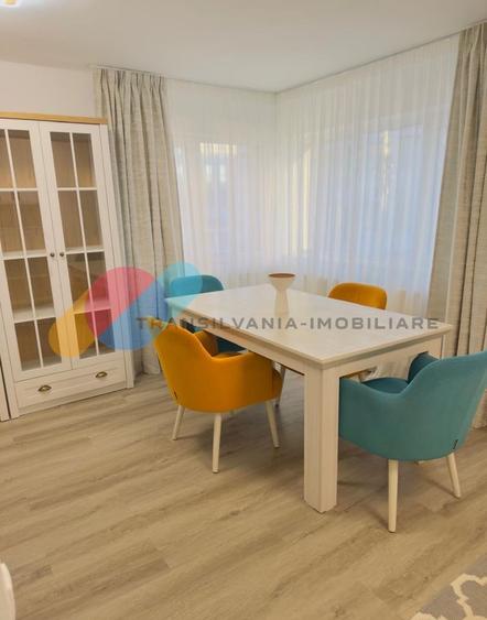 Apartament cu 2 camere decomandat, mobilat în Zorilor