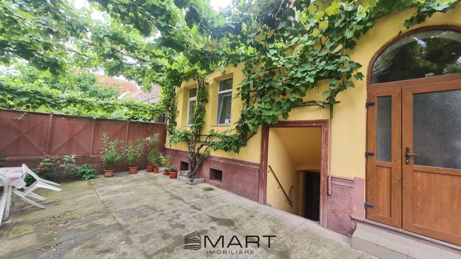 Casă cu 3 camere cu Teren 255 Mp în Cristian