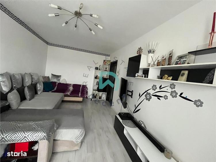 Apartament cu 3 camere decomandat, mobilat în Tractorul — fotografia 3