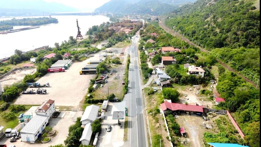 Teren Construcții intravilan de 4000 mp, în Gura Văii