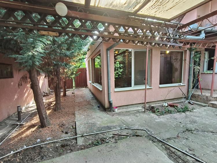 Casă individuală cu 4 camere cu Teren 580 Mp în Elisabetin