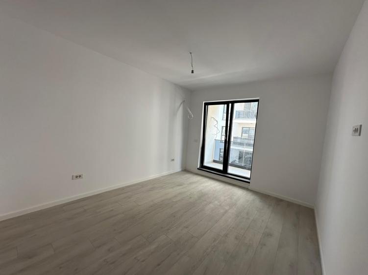 Apartament cu 2 camere semidecomandat în Sud