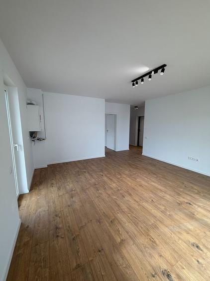 Apartament cu 2 camere decomandat în Florești — fotografia 1
