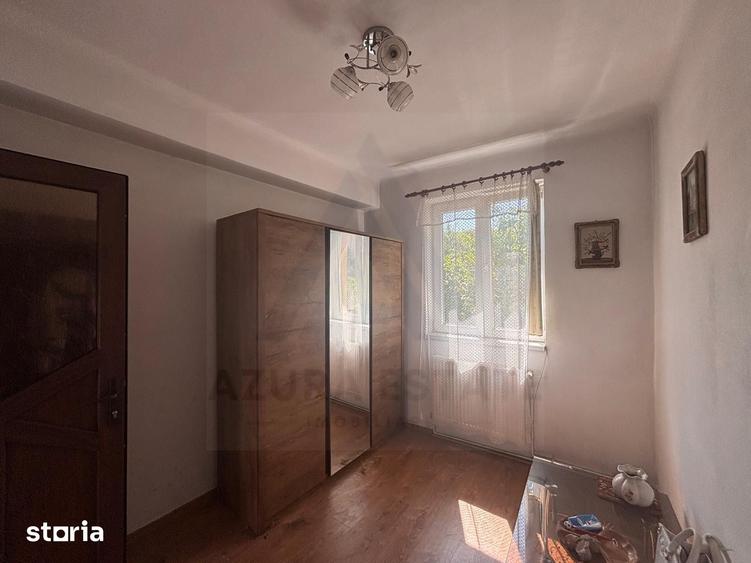 Casă cu 3 camere decomandat cu Teren 335 Mp în Trei Stejari