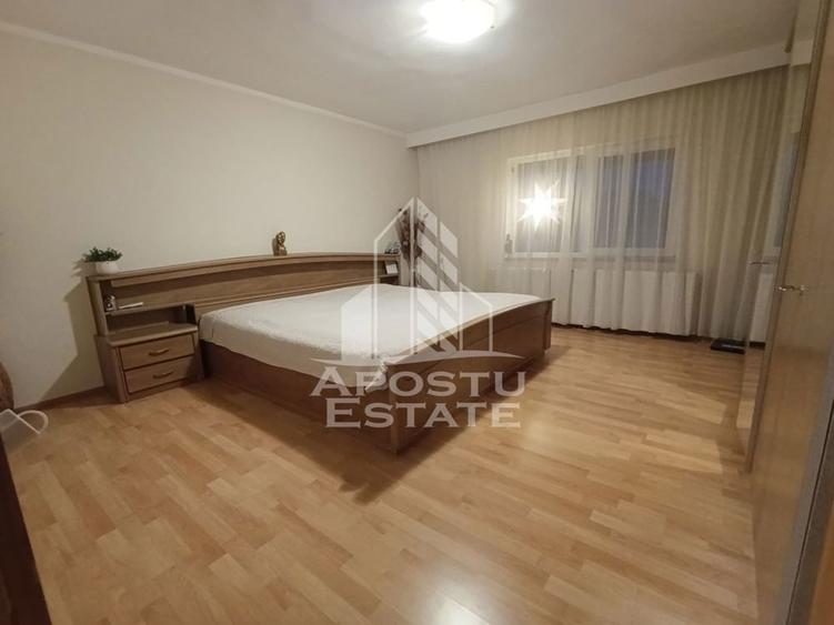 Casă cu 5 camere cu Teren 350 Mp în Bogdăneștilor