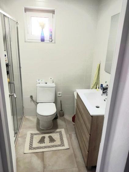 Casă cu Teren 318 Mp în Central