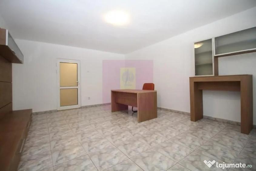 Apartament cu 3 camere de vanzare Decebal adiacent - 16
