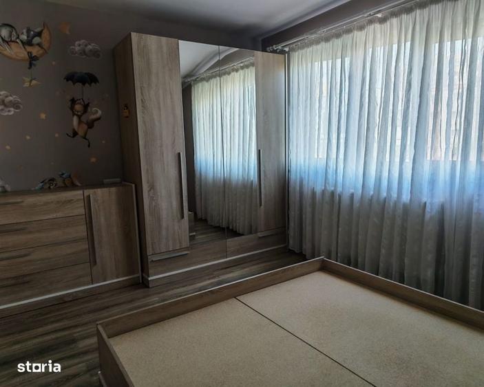 Apartament cu 4 camere în Între Lacuri