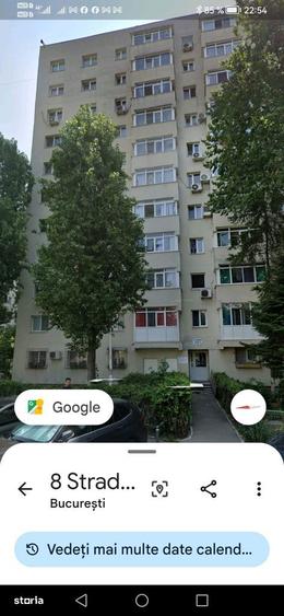 Garsonieră decomandată în Titan