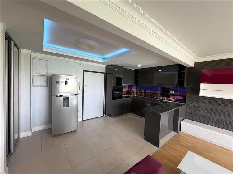 Apartament cu 2 camere semidecomandat în Tei