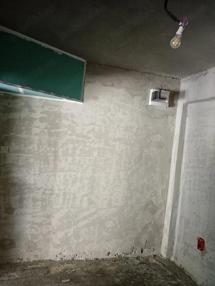 Spațiu comercial, de 119 mp, în Florești