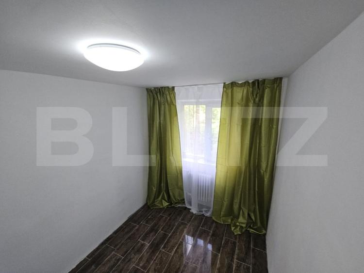 Cameră cămin, 10 mp, baie proprie, etaj 1, zona Bularga - 1