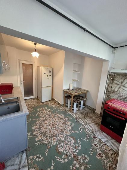 Apartament cu 2 camere în Lazu