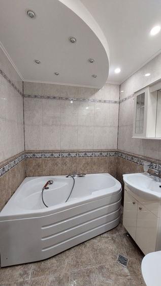 Apartament 3 camere decomandat de închiriat - Unirii, Bd. Mircea Vodă, - 11